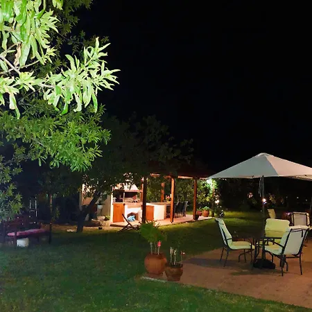 아파트호텔 Deres 하니오티