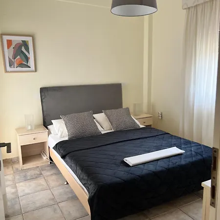 Deres Aparthotel Hanioti